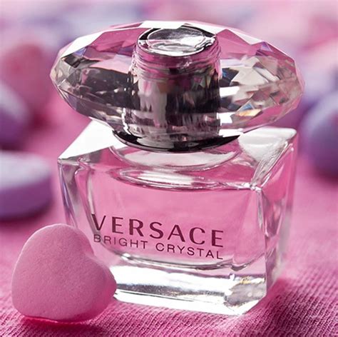 la modella del profumo versace|Bright Crystal .